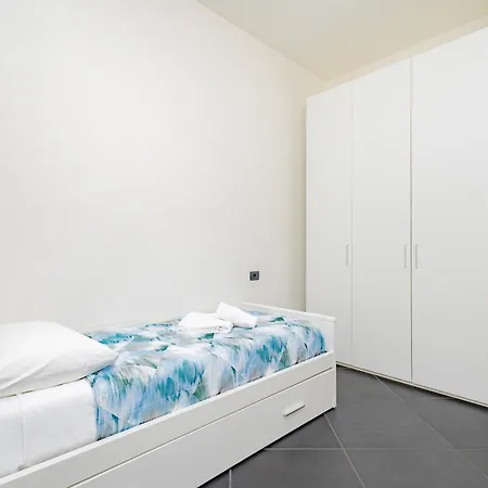 Flo House 28 아파트