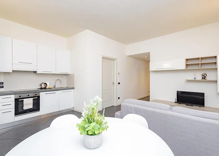 Flo House 28 Апартаменти