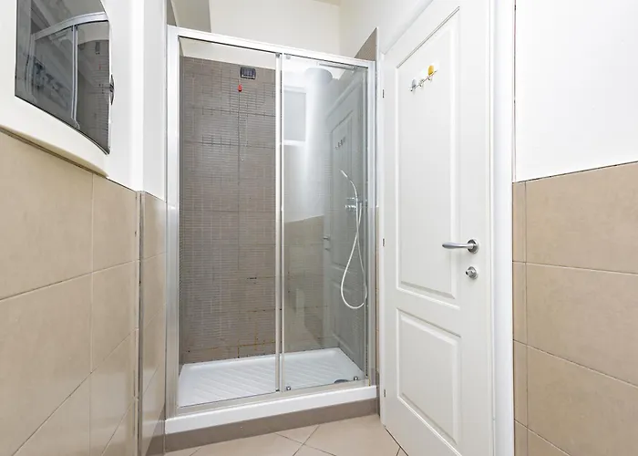 Flo House 28 * Бергамо