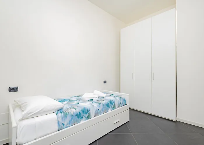 Flo House 28 Апартаменти